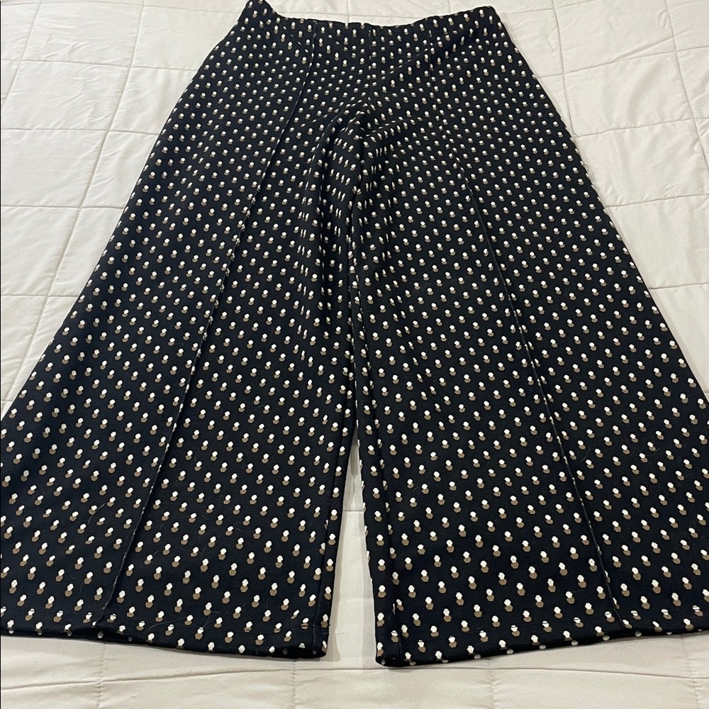 Max Studio London Weekend Large Black Tan White Wide Leg Pants Pleated